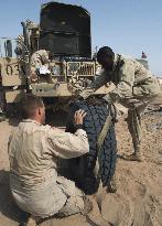 (5)U.S. soldiers in Kuwait